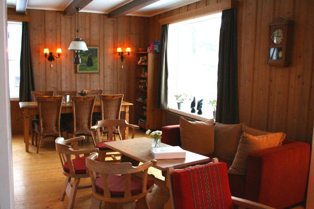 Furulund Bed & Breakfast 2*